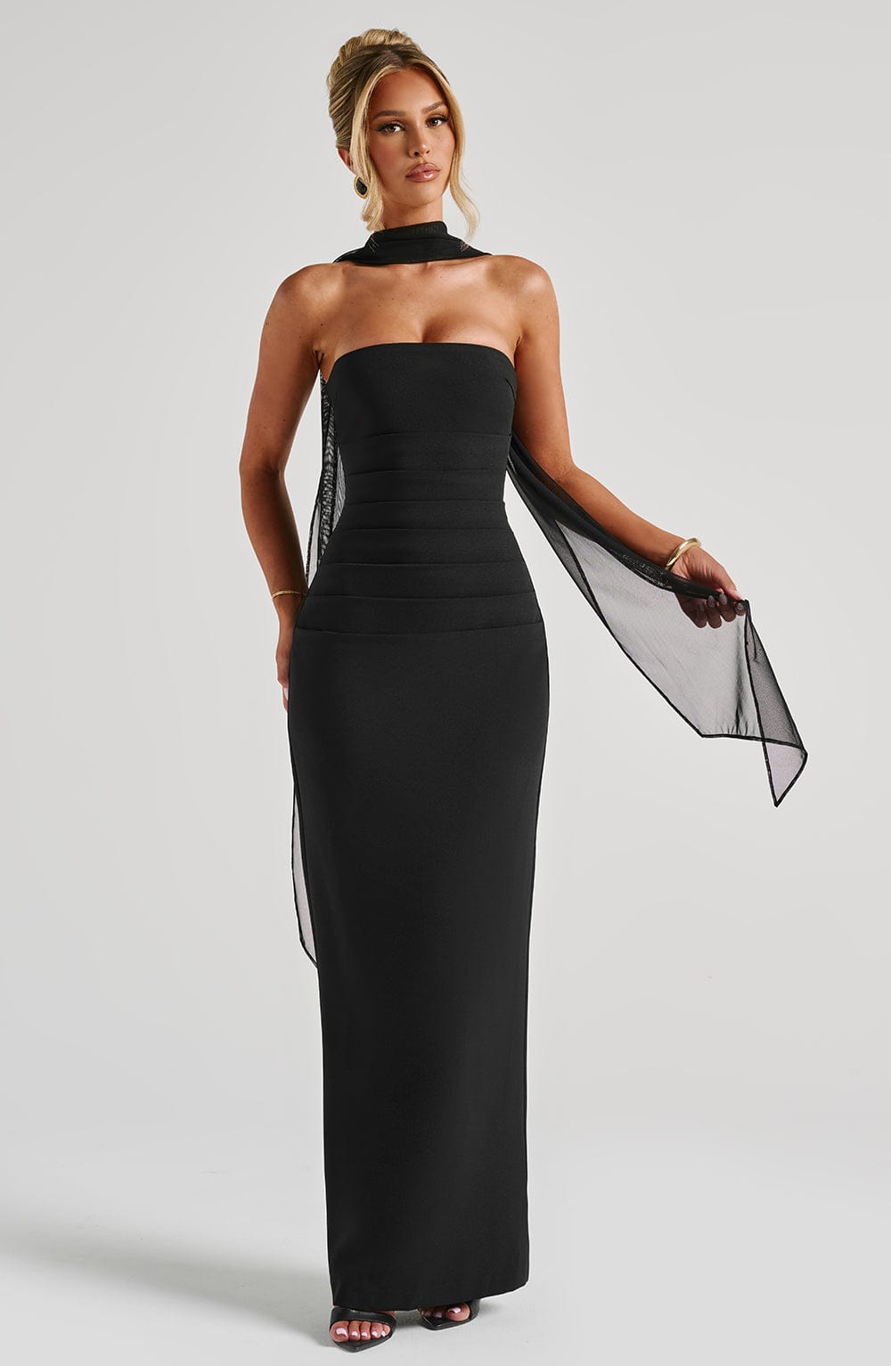 Yulia Maxi Dress - Negro