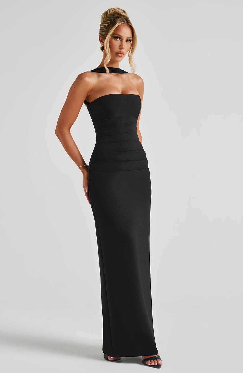 Yulia Maxi Dress - Negro