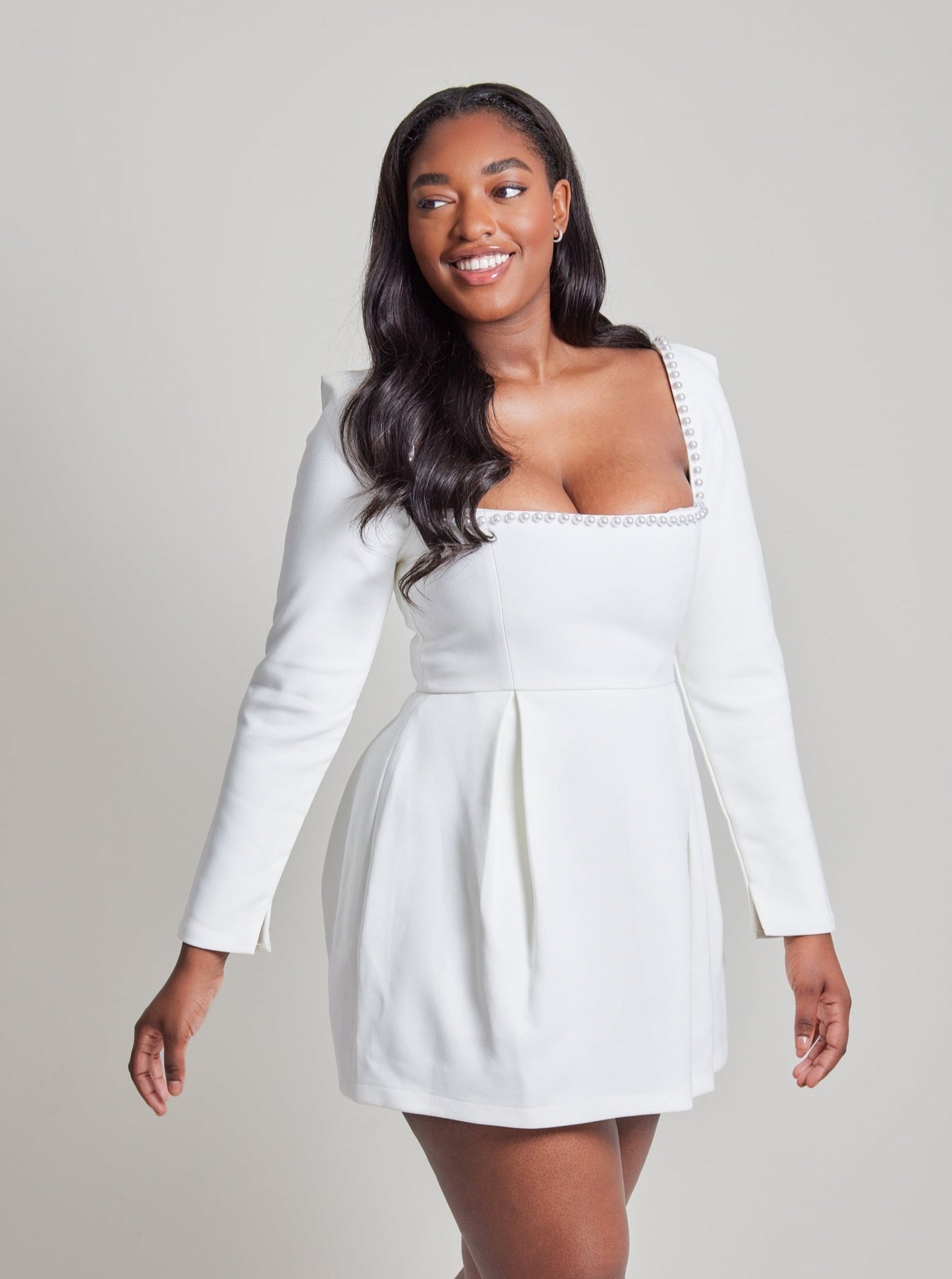 La Ultimate Muse Pearl Dress - Blanca
