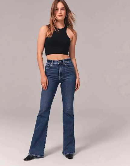 Jeans Acampanados de Tiro Alto – Elásticos