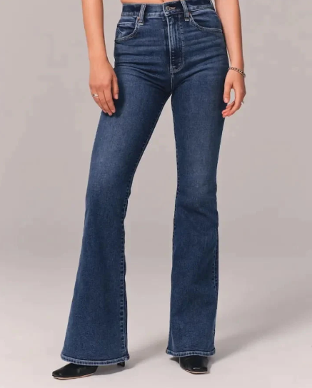 Jeans Acampanados de Tiro Alto – Elásticos