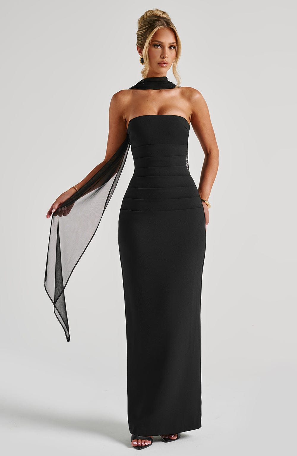 Yulia Maxi Dress - Negro